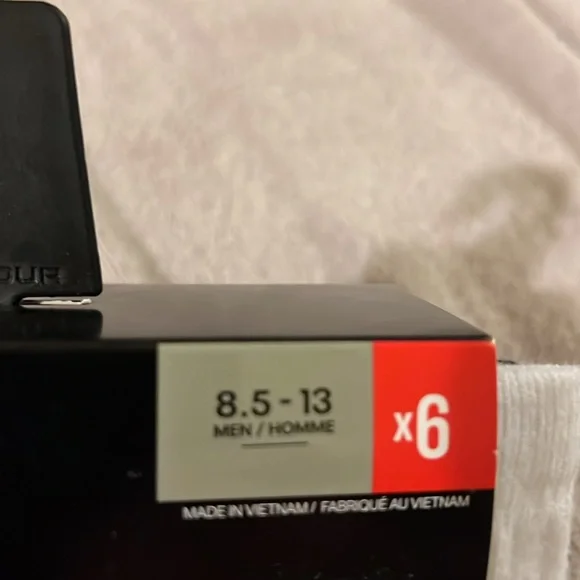 New 6 Under Armour Mens Socks - Picture 3 of 14